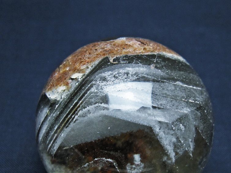 ガーデン水晶ファントム丸玉 50mm [T100-4847] 2枚目