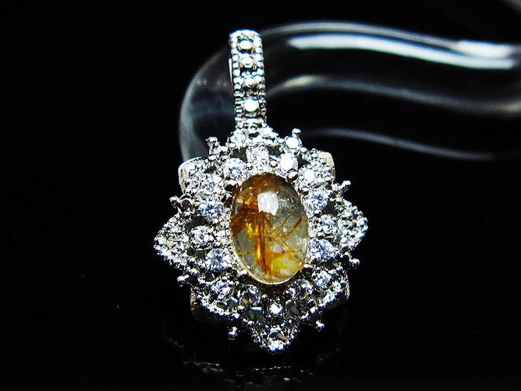 ファイナルグレード金針ルチル水晶ペンダント[T134-4386] 2枚目