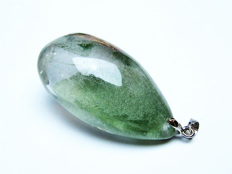 パワーストーン 天然石 ガーデン水晶ペンダント[T136-4537]