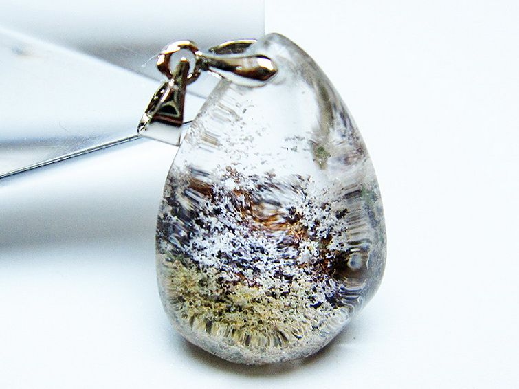 ガーデン水晶ペンダント [t136-4636] 1枚目