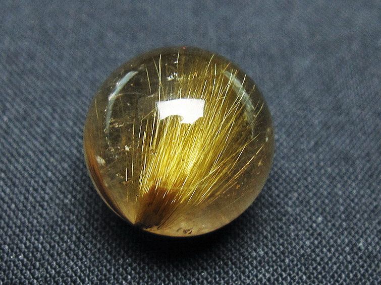 ゴールドタイチンルチル入り水晶丸玉 16mm [t145-2282] 3枚目