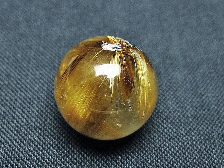 ゴールドタイチンルチル入り水晶丸玉 15mm [t145-2299] 3枚目