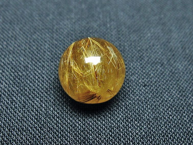 ゴールドタイチンルチル入り水晶丸玉 11mm [t145-2343] 1枚目