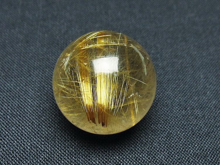 ゴールドタイチンルチル入り水晶丸玉 22mm [t145-2490] 1枚目