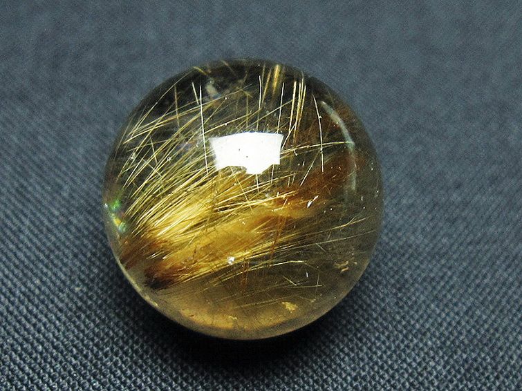 ゴールドタイチンルチル入り水晶丸玉 20mm [t145-2521] 2枚目