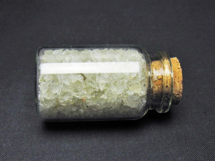 リビアングラス さざれ [t145-2661] 3枚目