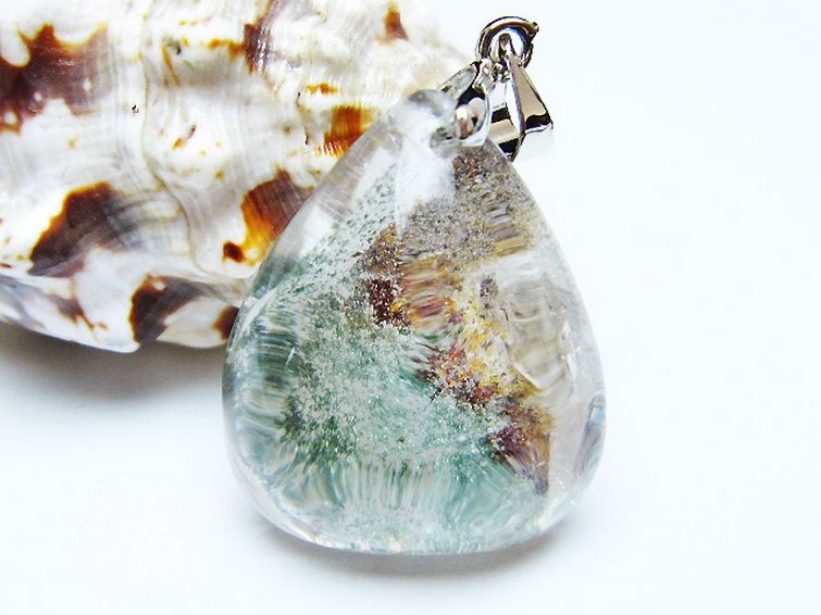 ガーデン水晶ペンダント [t175-1949] 1枚目