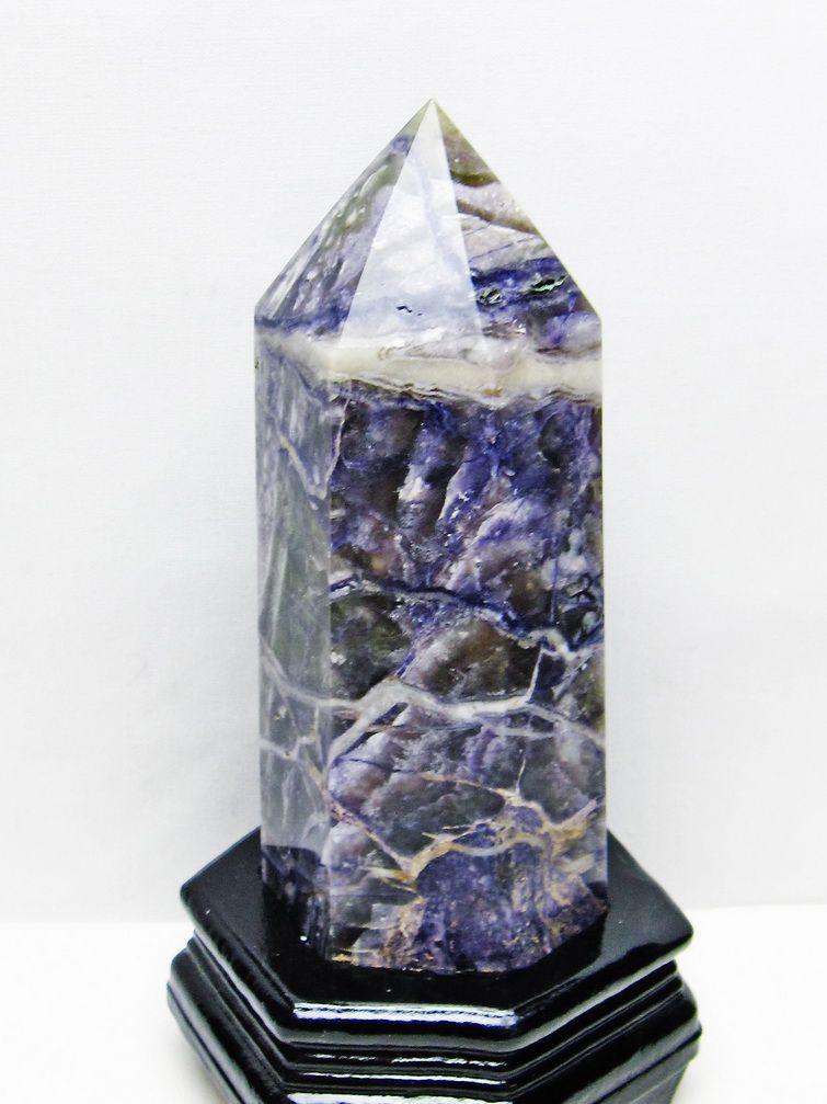 1.6Kgアメリカ　ユタ州産ティファニーストーン六角柱 [t222-2569] 1枚目