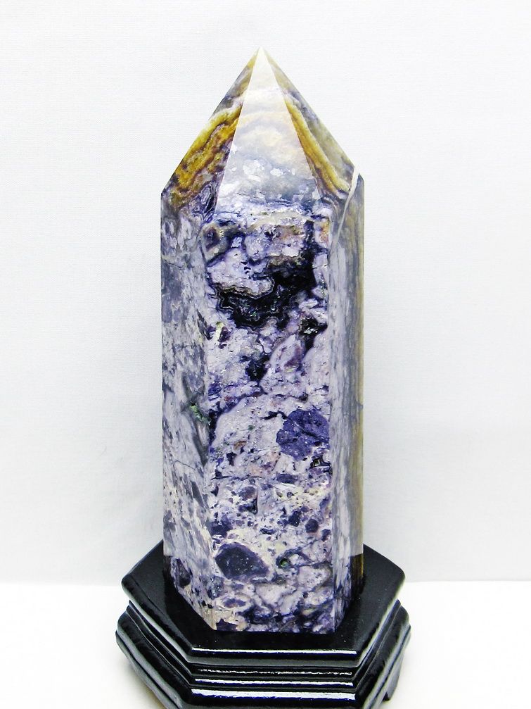 2.8Kgアメリカ　ユタ州産ティファニーストーン六角柱 [t222-2574] 1枚目