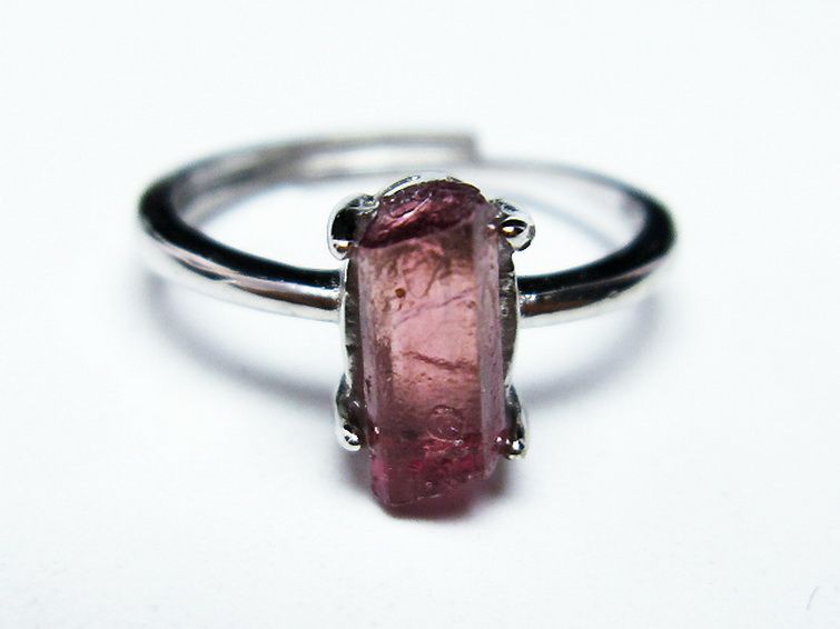 赤トルマリン指輪(14号) [t254-2296] 1枚目