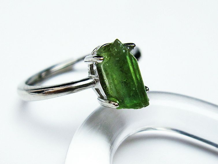 緑トルマリン指輪(15号) [t254-2615] 3枚目