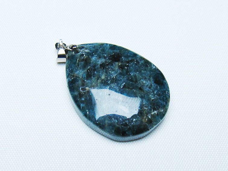 アパタイト ペンダント[T278-1387] 1枚目