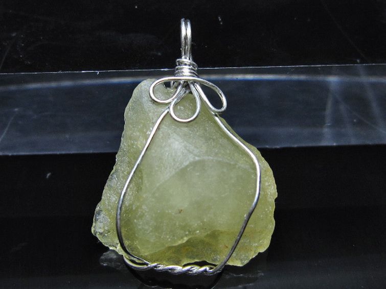 リビアングラス ペンダント [t298-1015] 3枚目