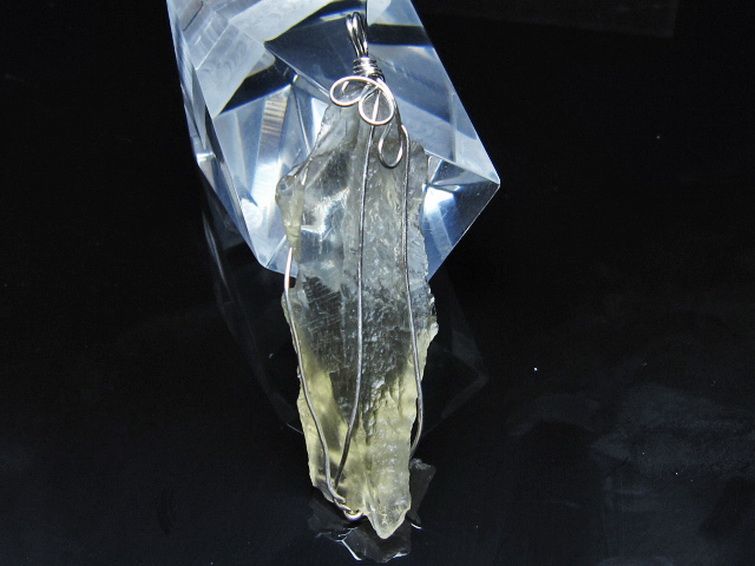 リビアングラス ペンダント [t298-1133] 1枚目