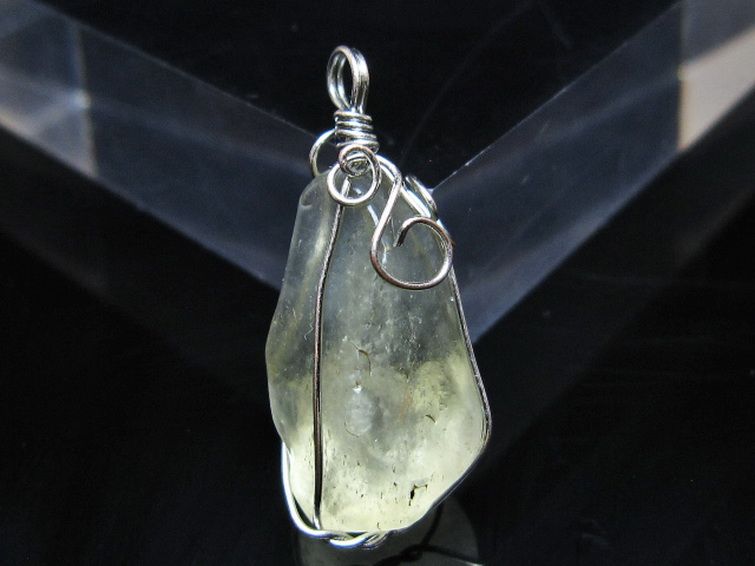 リビアングラス ペンダント [t298-897] 2枚目