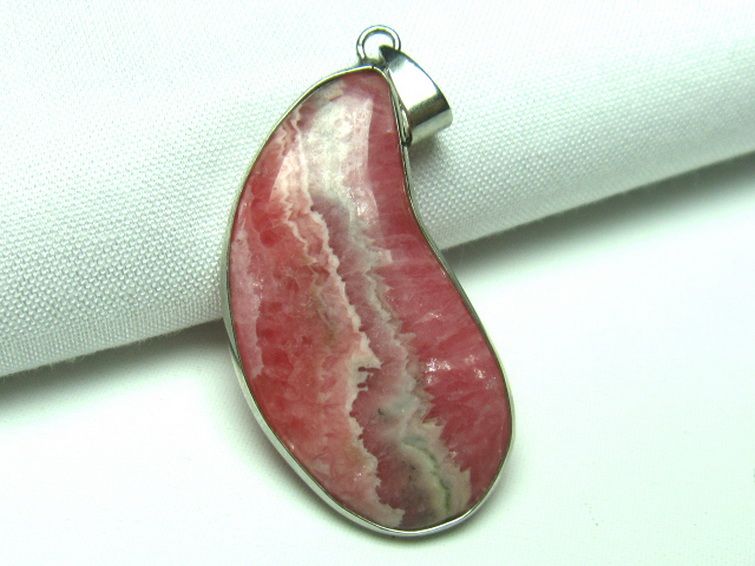 インカローズ(ロードクロサイト)ペンダント[T313-4599] 1枚目