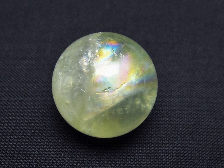 水晶玉 直径10.5cm 重さ1.68kg 水晶玉 直径10.5cm 重さ1.68kg 水晶玉 直径10.5cm 重さ