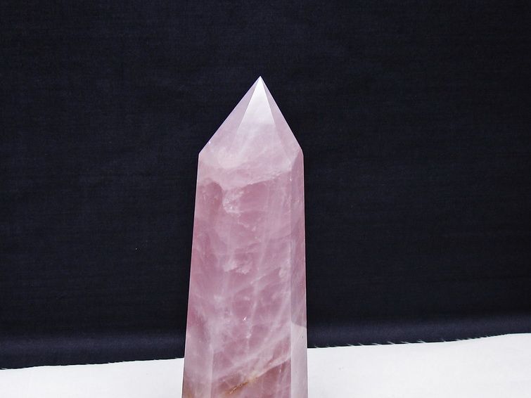 天然石　六角柱 ローズクォーツ　6キロ ローズクォーツ六角柱[T332-5673]