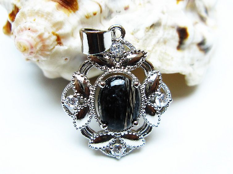 ブラックルチルクォーツペンダント [t343-1578] 1枚目