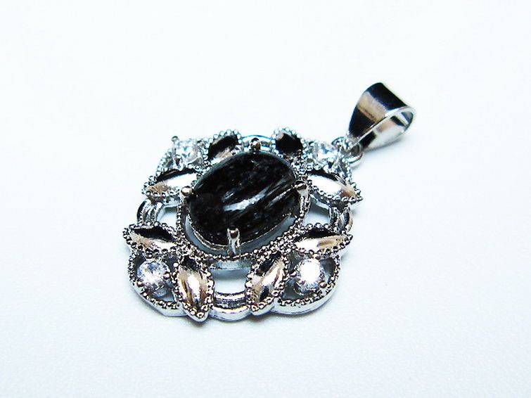ブラックルチルクォーツペンダント [t343-1578]
