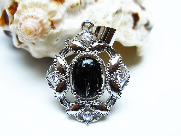 ブラックルチルクォーツペンダント [t343-1581] 1枚目