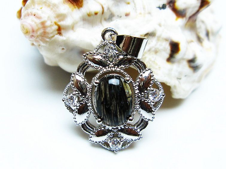 ブラックルチルクォーツペンダント [t343-1588] 1枚目