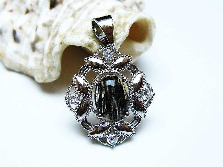 ブラックルチルクォーツペンダント [t343-1588] 2枚目