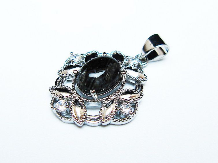 ブラックルチルクォーツペンダント [t343-1591]
