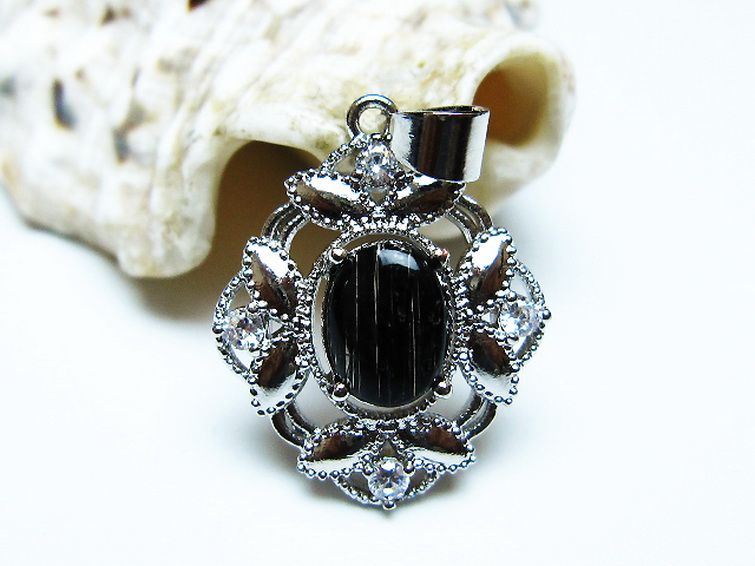 ブラックルチルクォーツペンダント [t343-1597] 2枚目