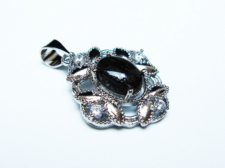 ブラックルチルクォーツペンダント [t343-1609]