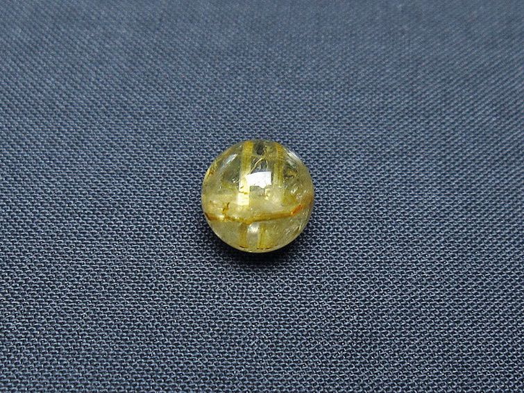 ゴールドタイチンルチル入り水晶丸玉 10mm [t355-1194] 1枚目