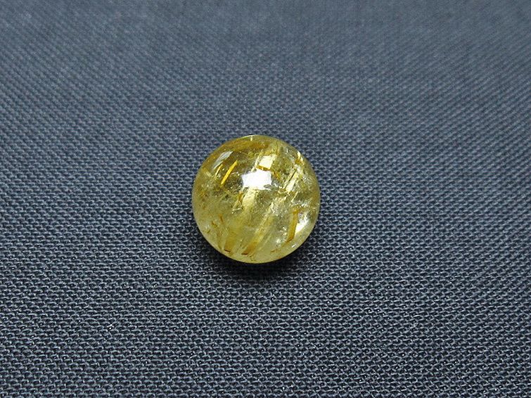 ゴールドタイチンルチル入り水晶丸玉 10mm [t355-1199] 3枚目