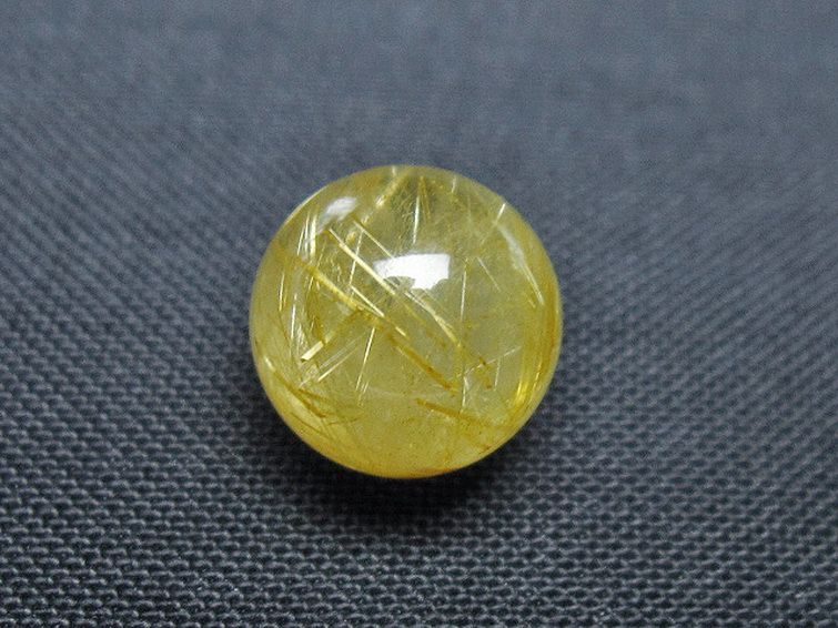 ゴールドタイチンルチル入り水晶丸玉 10mm [T355-1225] 2枚目