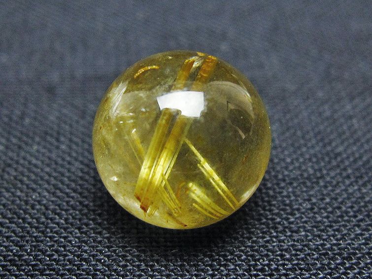 ゴールドタイチンルチル入り水晶丸玉 10mm [t355-1616] 1枚目