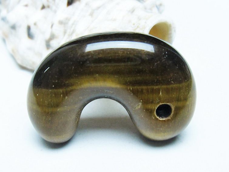 タイガーアイ※黄虎目石勾玉 [t356-1751] 2枚目