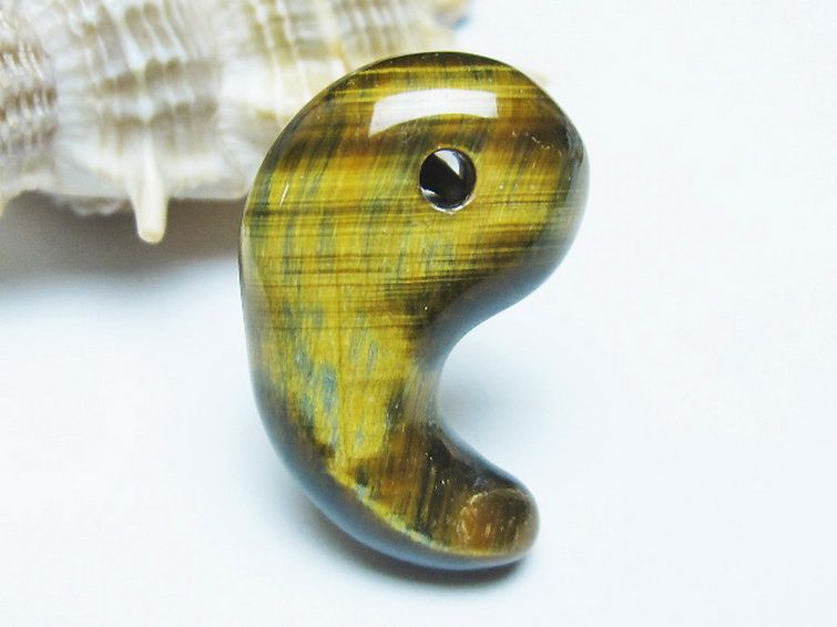 タイガーアイ※黄虎目石勾玉 [t356-1791] 3枚目
