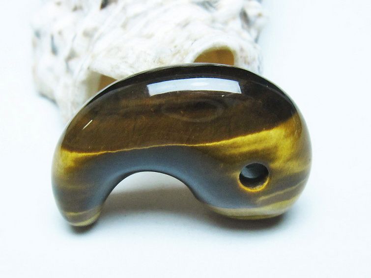 タイガーアイ※黄虎目石勾玉 [t356-1856] 2枚目