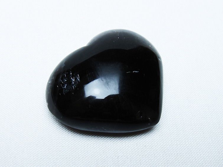 モリオン 純天然 黒水晶 ハート 置物[T375-5266] 1枚目