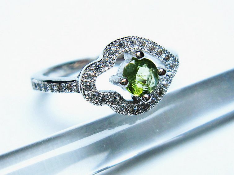 緑トルマリン指輪(11号) [t384-1578] 2枚目