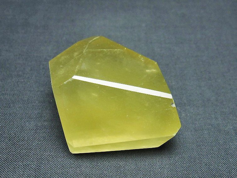 黄水晶(シトリン)原石[T386-7015] 3枚目