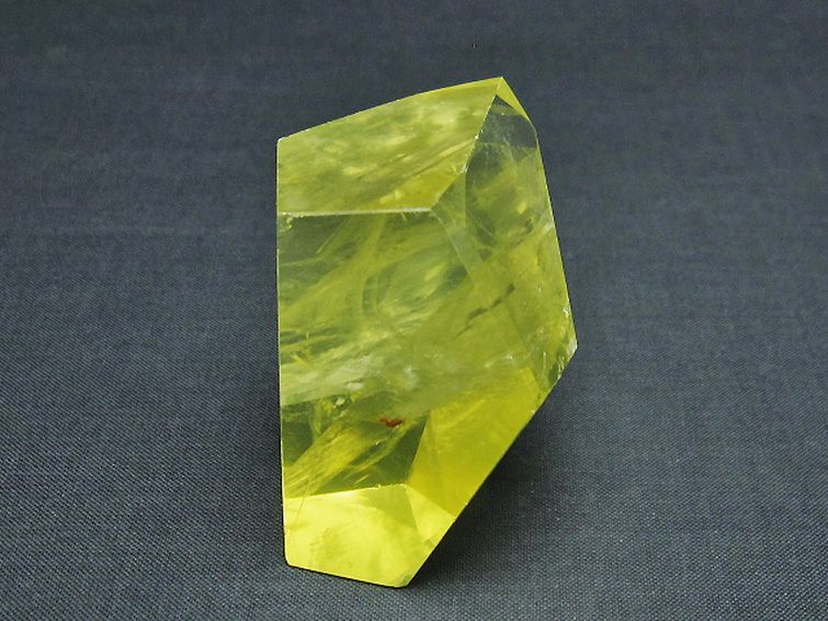 黄水晶(シトリン)原石[T386-7025] 1枚目