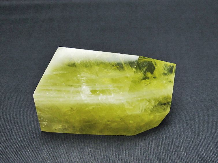 黄水晶(シトリン)原石[T386-7082] 3枚目