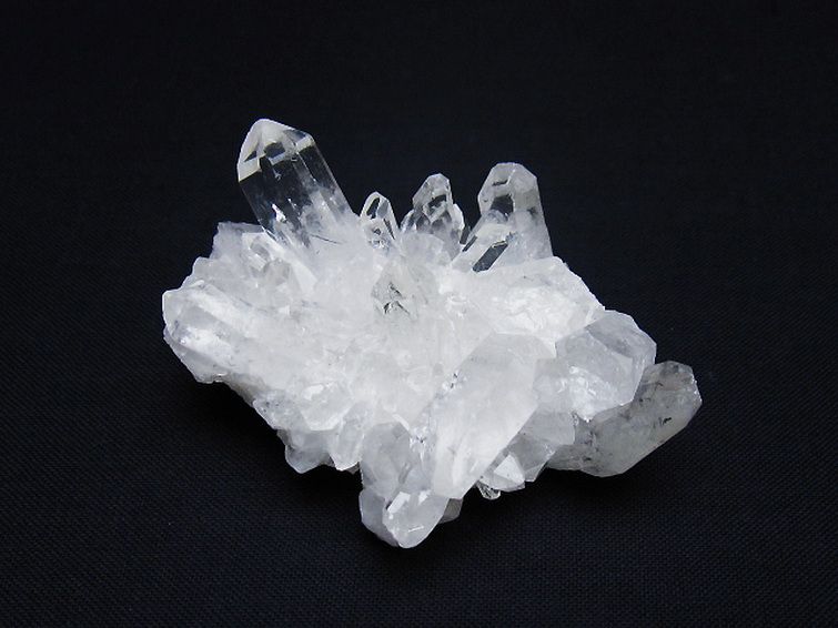 アーカンソー州産水晶クラスター[T386-7728] 1枚目