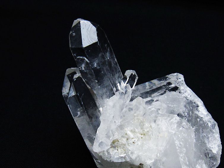 アーカンソー州産水晶クラスター[T386-7979] 2枚目