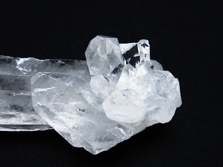 アーカンソー州産水晶クラスター[T386-8278] 2枚目