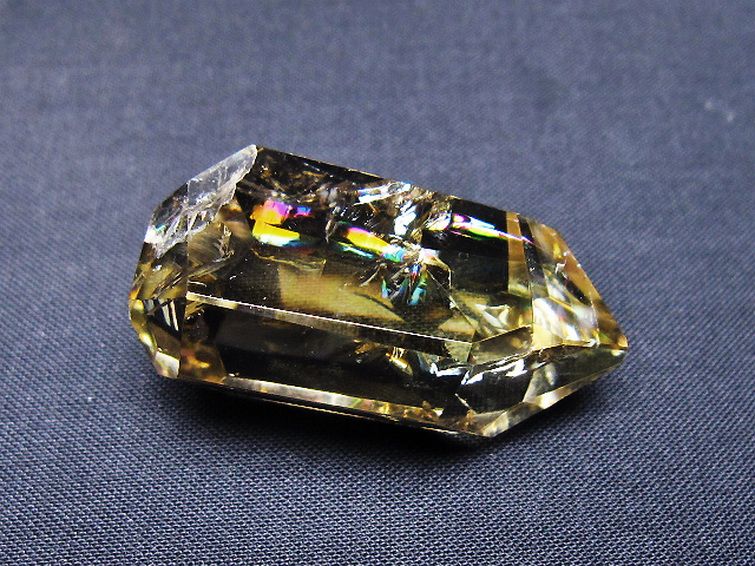 虹入り黄水晶(シトリン)原石[T436-3026] 3枚目