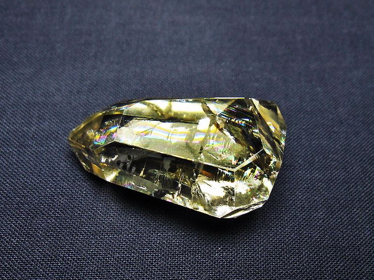 虹入り黄水晶(シトリン)原石[T436-3036] 2枚目