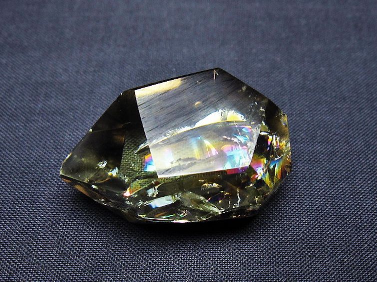 シトリン(黄水晶) ピラミッド 天然石 原石 シトリン(黄水晶) ピラミッド 天然石 原石 シトリン(黄水晶