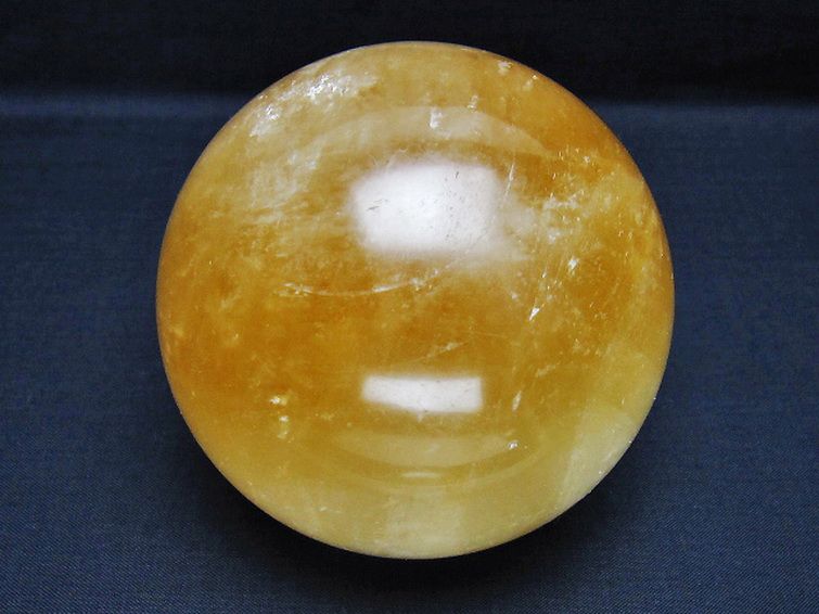 1.1Kgカルサイト丸玉 90mm [T461-11363] 1枚目