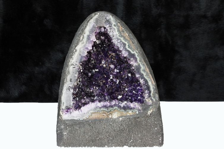 2.8Kgブラジル産アメジストドーム [t466-1821] 1枚目